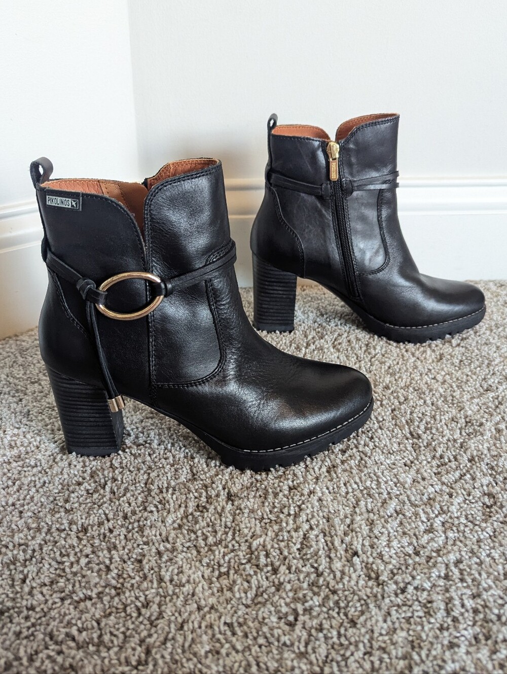 Pikolinos Connelly Heeled Ankle Boot with Tassel - Black sz 38